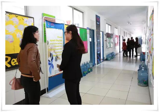 家长与成外AP的班主任、升学老师交流